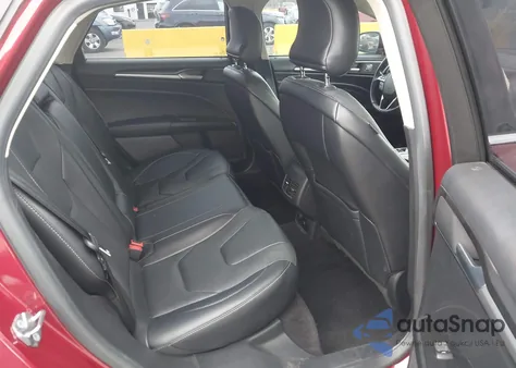 2017 Ford Fusion Energi Titanium из США, поврежденный, VIN 3FA6P0SU4HR284353